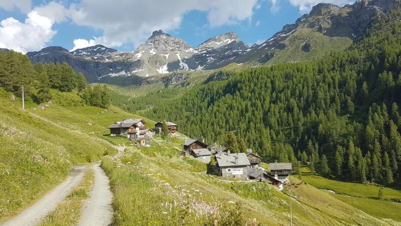L' Aroula Rooms & Restaurant Champoluc Exterior foto