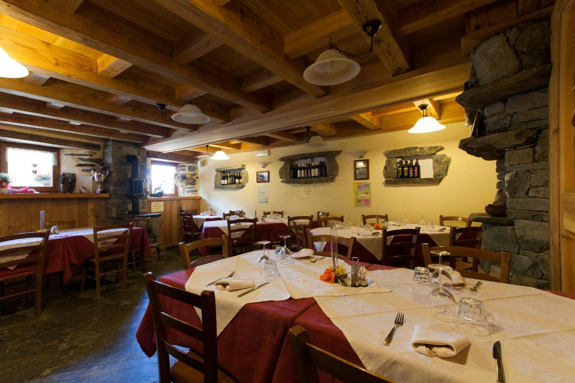 L' Aroula Rooms & Restaurant Champoluc Exterior foto