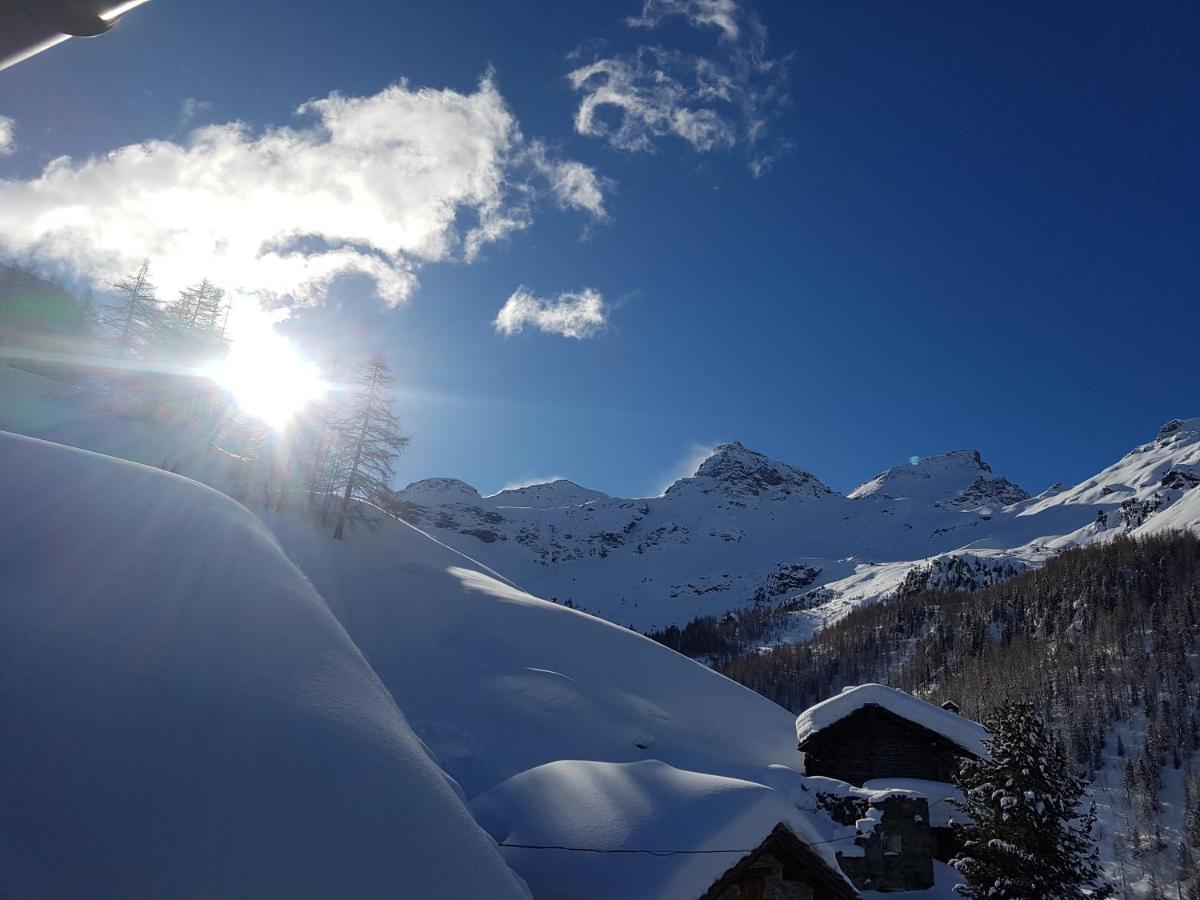 L' Aroula Rooms & Restaurant Champoluc Exterior foto